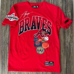 Atlanta Braves 2021 World Series Champions Pro Standard Chenille Tee Size Small